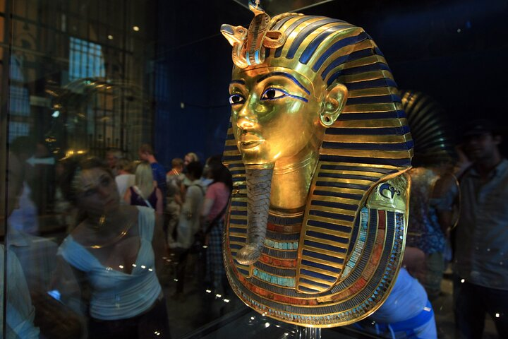 Mask of Tutankhamun