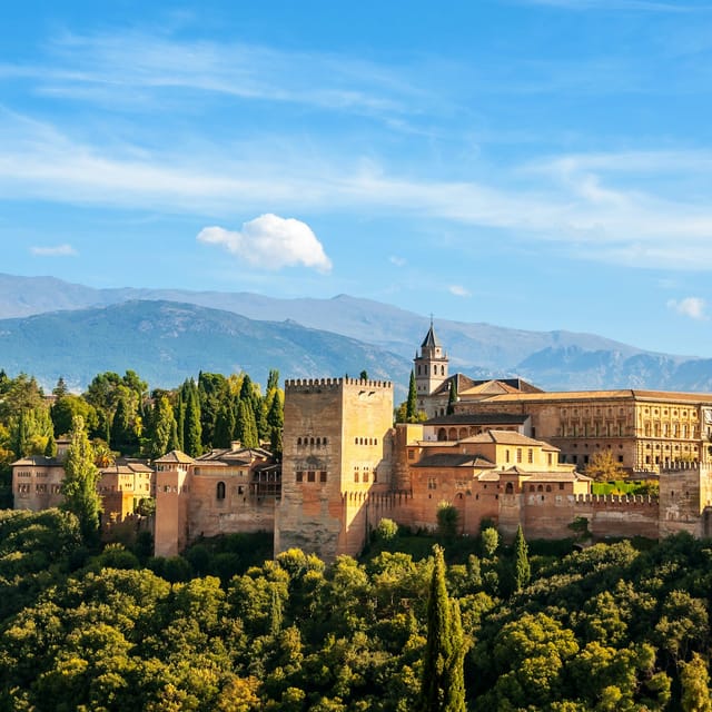 Alhambra & Nasrid Palaces: Guided Tour - Photo 1 of 18