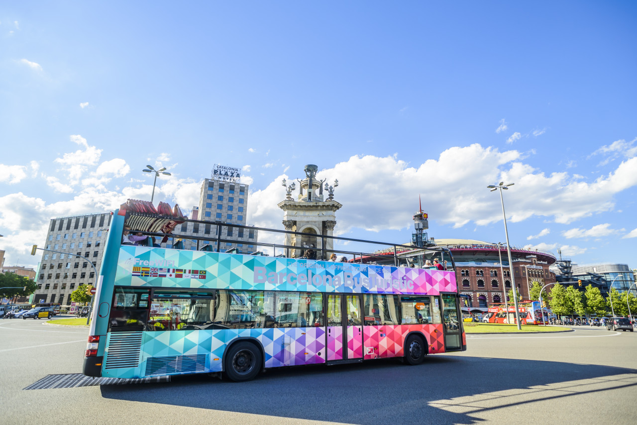 Barcelona Bus Turístic: Hop-on Hop-off Bus Tour - Photo 1 of 5