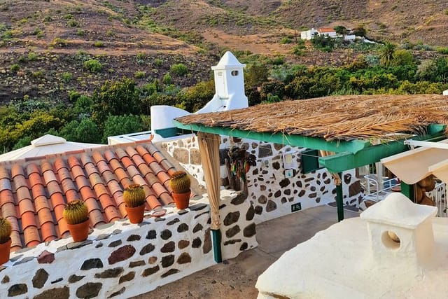 Canarian old farmhouse in Mogan village