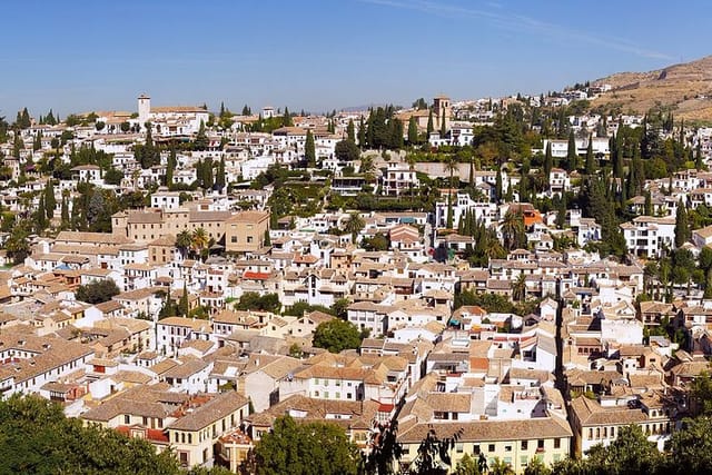 Cathedral, Royal Chapel, Alhambra and Generalife - Photo 1 of 10