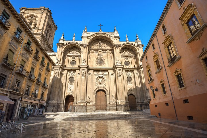 Cathedral, Royal Chapel and Albaicin, Sacromonte  - Photo 1 of 10