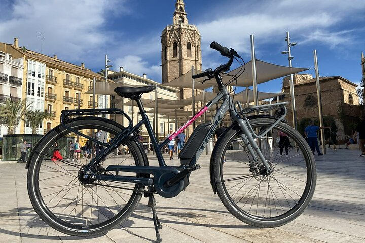 e-Bike Rental in Valencia - Photo 1 of 3