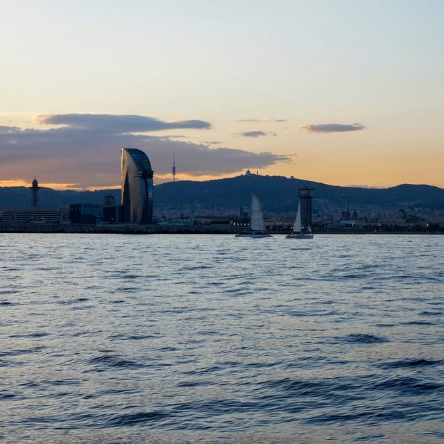 barcelona-eco-catamaran-sunset-tour-live-music_1