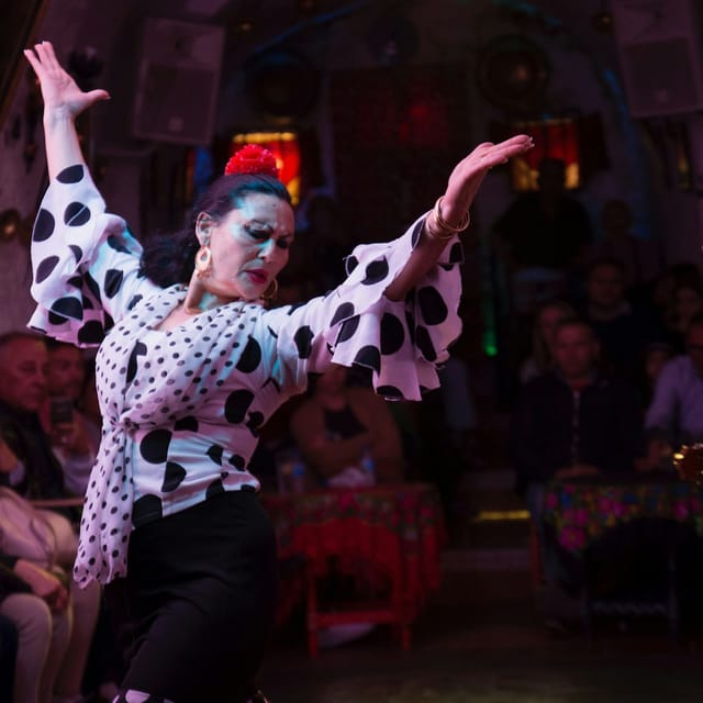 Flamenco in the Caves of Sacromonte Los Tarantos - Photo 1 of 5