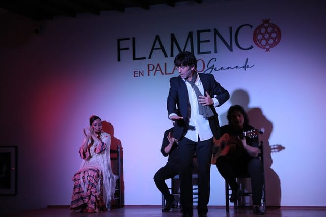 Dancers Vicente Fernández and Rosario Valera accompanied by the cante of Dani de Utrera and the guitar of Manuel Carmona