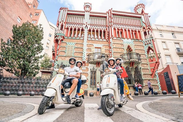 Gaudi Architecture & Modernism by Vespa Scooter - Photo 1 of 9