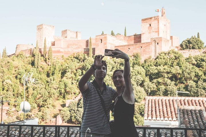 Golden Hour in Granada: Sunset Walking Tour with Play Granada - Photo 1 of 25