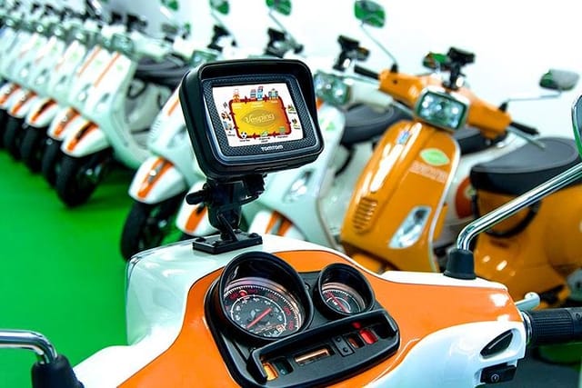 Vespa GPS guided tour