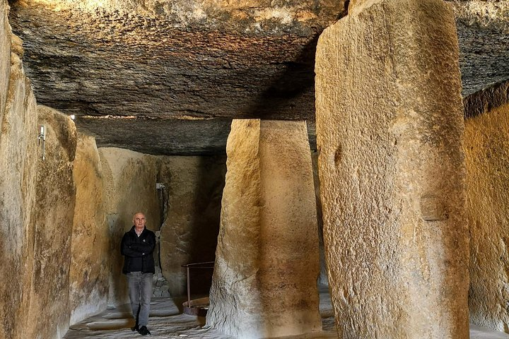 Guided tour of the Dolmens and El Torcal - Photo 1 of 9