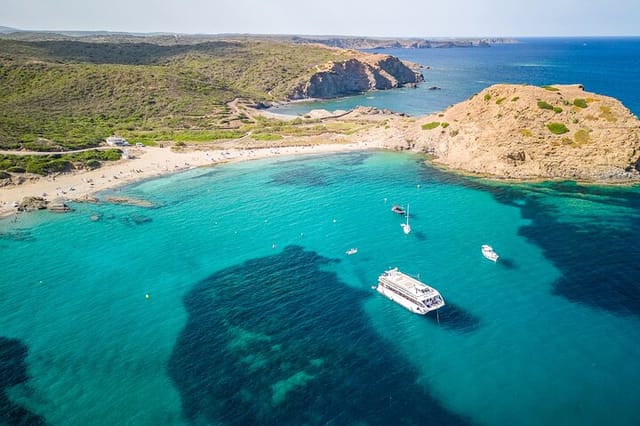 Half day excursion in Catamaran North Coast - Photo 1 of 10