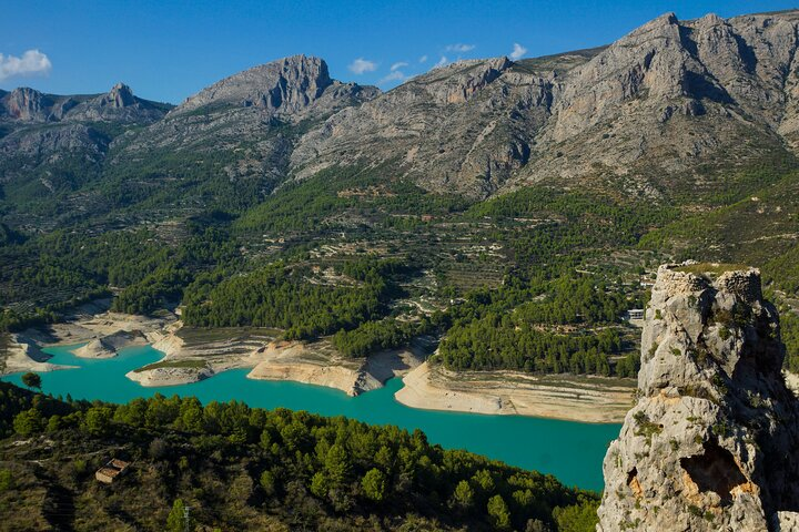 Half-Day Private Guided Tour in Guadalest by Luxury car - Photo 1 of 17