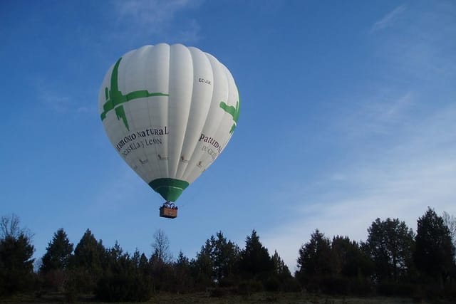 Admire Guadarrama Regional Park from the sky!