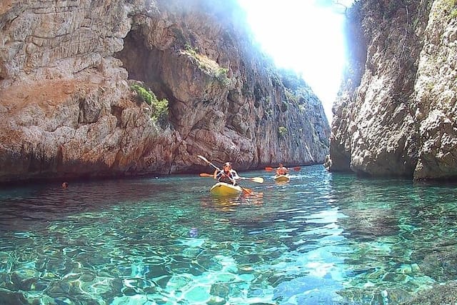 kayak-and-snorkelling-excursion-in-granadella_1