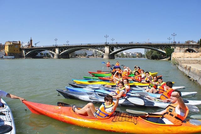 Kayak in the Guadalquivir - Photo 1 of 5