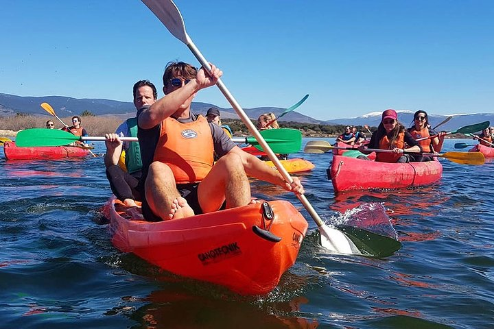 Kayaking Adventure in mountain lake in Madrid with Dreampeaks