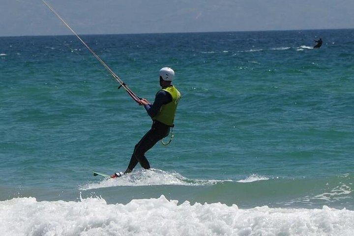 Kite lessons private 2 hours - Photo 1 of 7