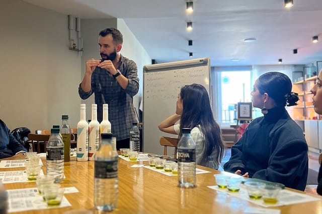 Olive Oil Tasting Experience in Sevilla - Photo 1 of 3