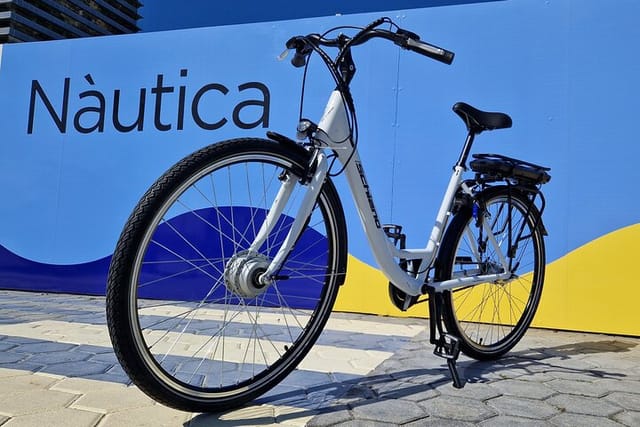 Premium Electric Bike Rental in Barcelona - Photo 1 of 5