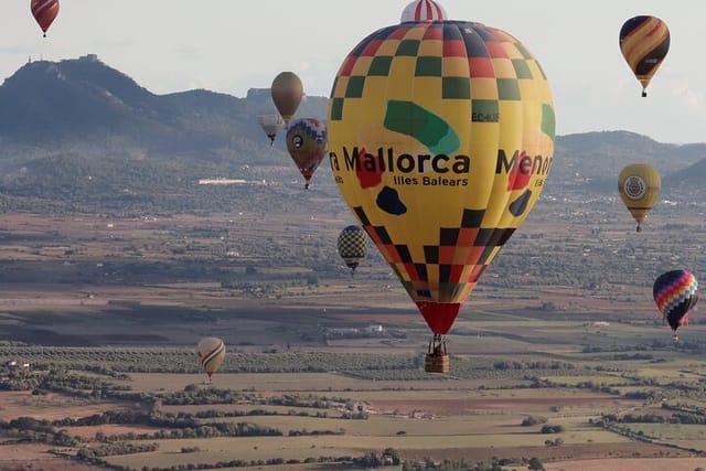 Private Balloon Flight Over Mallorca for Two People - Photo 1 of 9