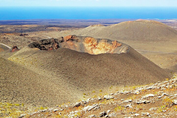 Private Luxury Full Day Timanfaya Tour, Jameos del Agua and Cueva de los Verdes - Photo 1 of 9