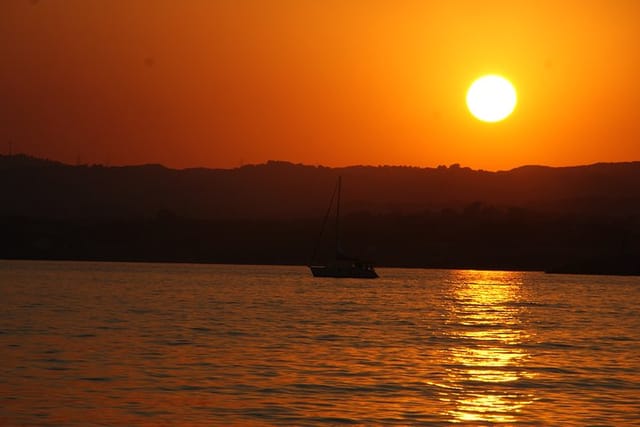 THE MAGICAL SUNSET OF SITGES