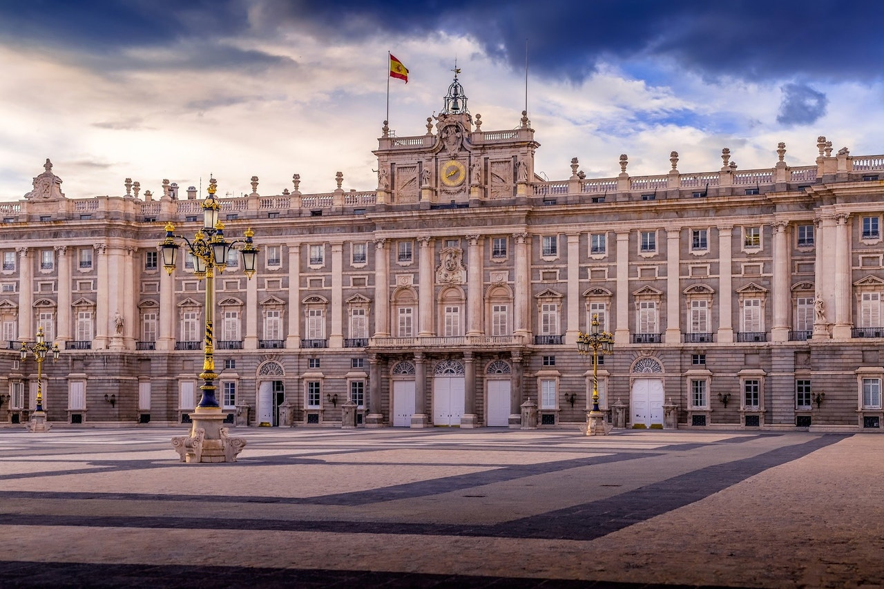 Fast Track Admission to the Royal Palace of Madrid - Photo 1 of 9