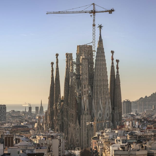 sagrada-familia-fast-track-ticket-tower-access_1