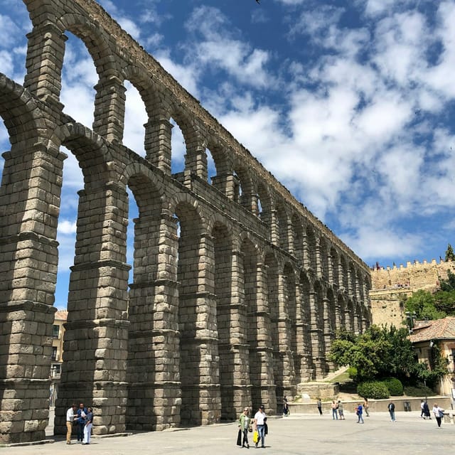 Segovia: City & Alcázar Guided Tour - Photo 1 of 6