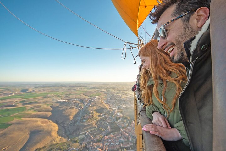 Segovia Hot Air Balloon from Madrid - Photo 1 of 6