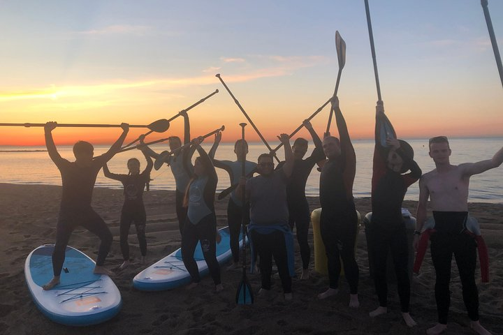 Stand Up Paddle Sunrise - Photo 1 of 2