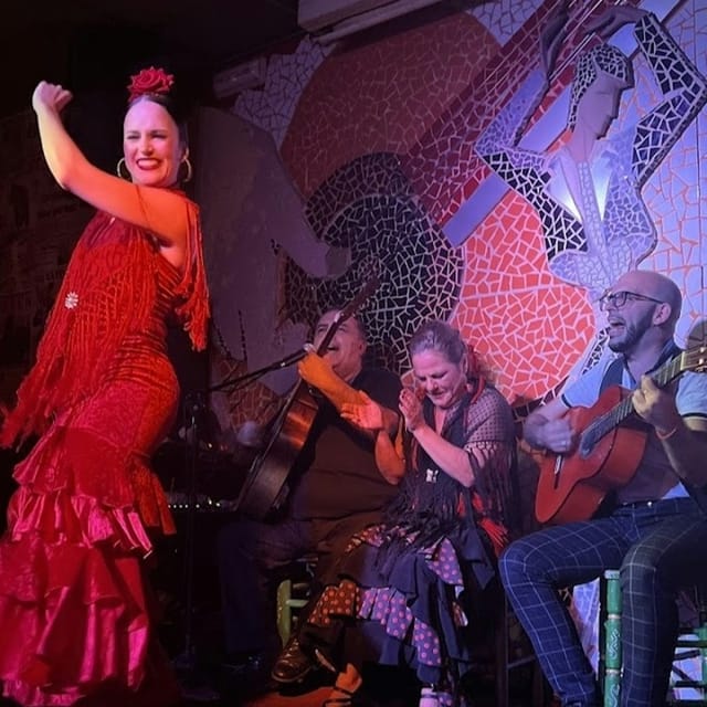 Tablao Flamenco El Toro y la Luna Show & Dinner & Drink - Photo 1 of 6