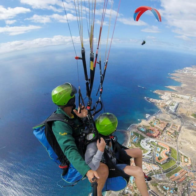 tenerife-acrobatic-paragliding-flight_1