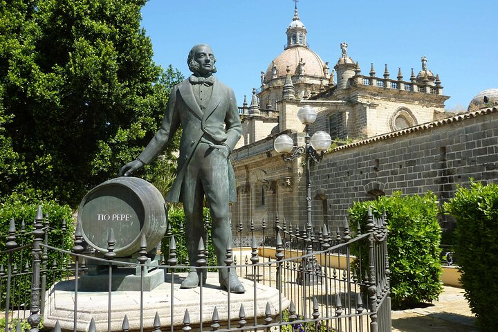 Transfer from Seville to Jerez - Photo 1 of 6