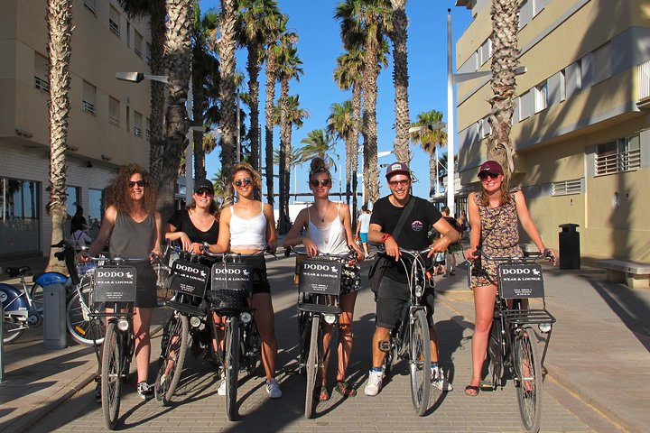 Valencia Bike Tour from the City to the Beach - Photo 1 of 6