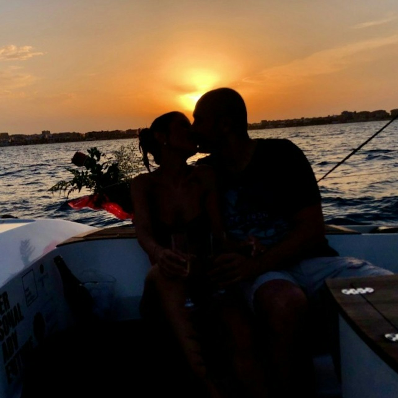 Valencia: Private Sunset Sailboat + Drink - Photo 1 of 4