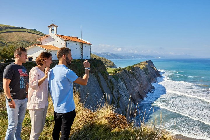 Zarautz, Getaria And Zumaia From San Sebastian - Photo 1 of 10