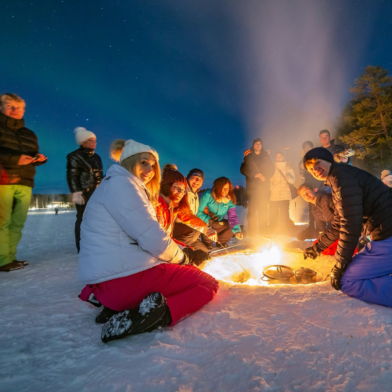 Lapland Northern Lights Tour with Lappish Barbecue - Photo 1 of 4