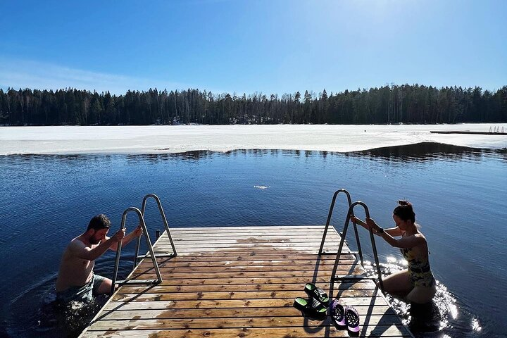 National Park Hike & Finnish Smoke Sauna Experience with Campfire Lunch - Photo 1 of 14