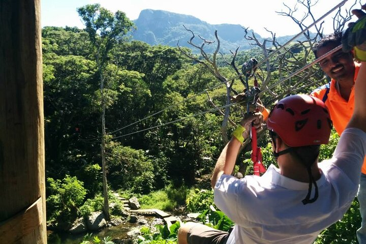 Heli-Ziplining Adventure in Fiji - Photo 1 of 6