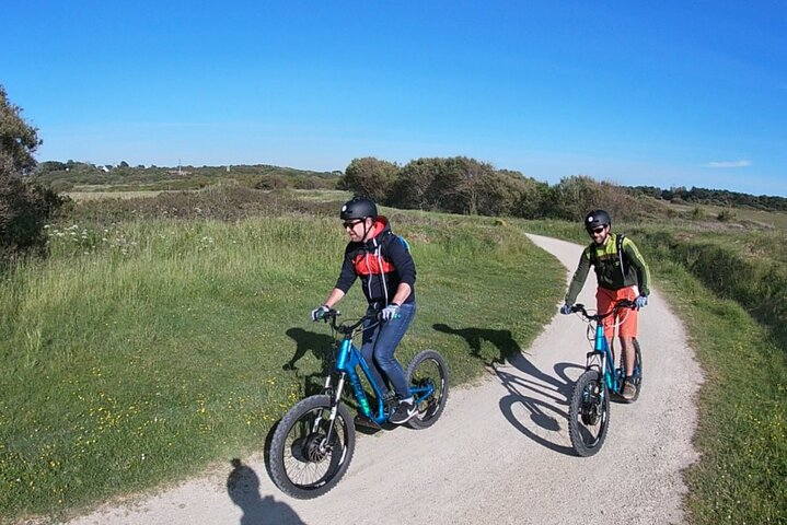 1H30 circuit on an all-terrain electric scooter guided by GPS - Photo 1 of 15