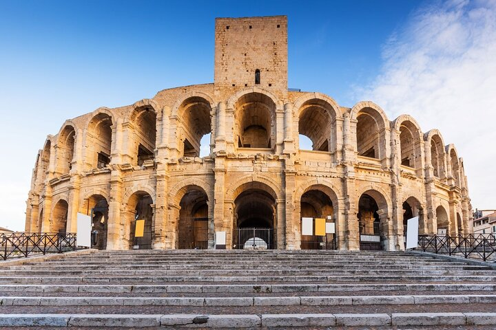 Arles city