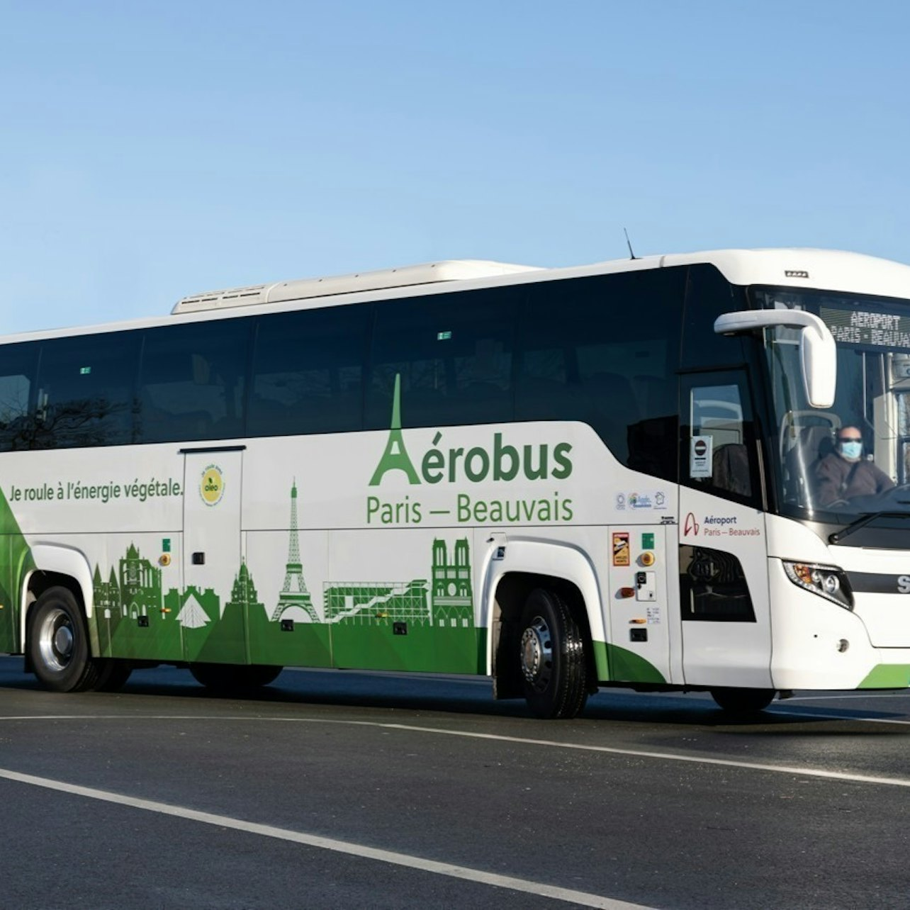 Beauvais Airport Shuttle - Photo 1 of 4