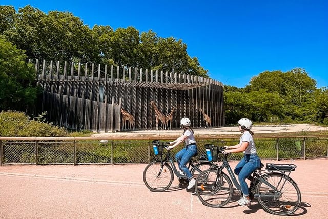 Bike ride in the Parc de la Tête d'Or - 2h - Photo 1 of 10