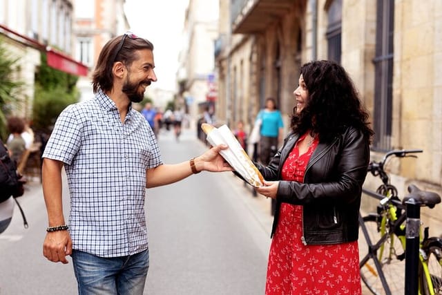 Bordeaux Food Tour in the Wine District : Discover what makes Bordeaux so famous - Photo 1 of 16