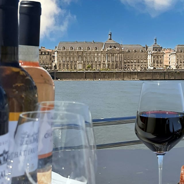 bordeaux-guided-river-cruise-drinks_1