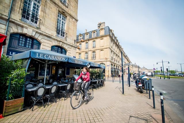 Bordeaux’s Iconic Landmarks: A Private Bike Tour - Photo 1 of 6