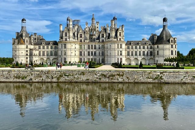 Chambord, Chenonceau, Da Vinci Castle Small group Trip from Paris - Photo 1 of 25