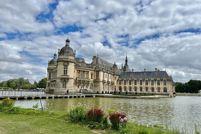 Château de Chantilly Tour from Paris Including the Great Stables of the Prince de Conde and a Renaissance-Style Meal - Photo 1 of 13