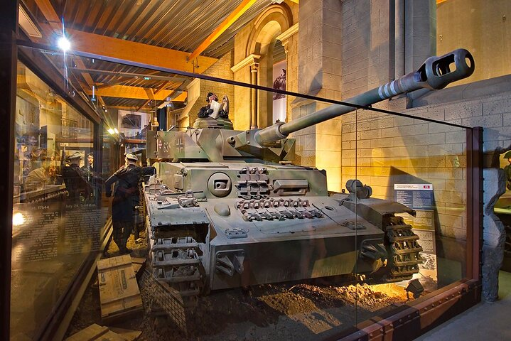 OVERLORD MUSEUM Colleville sur Mer, Normandie (German Panzer IV Tank)